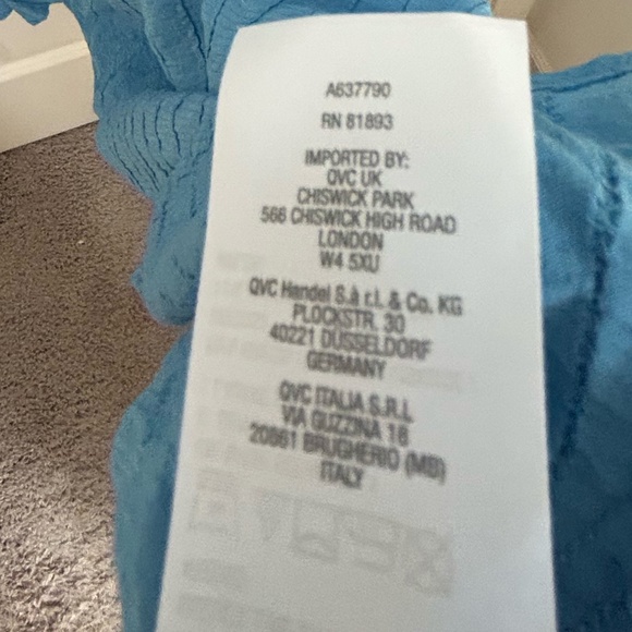 Destination 365 Petite V-Neck Button Front Midi - Picture 10 of 10